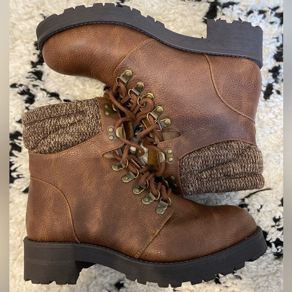 Brown boots
